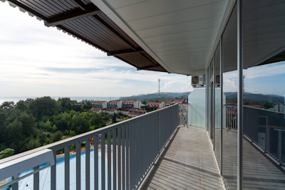 Стандарт с балконом 4-х местный 2-х комнатный в санатории Шексна - вид на город с балкона