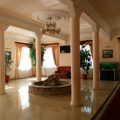 Санаторий им. Сеченова, зона отдыха в холле