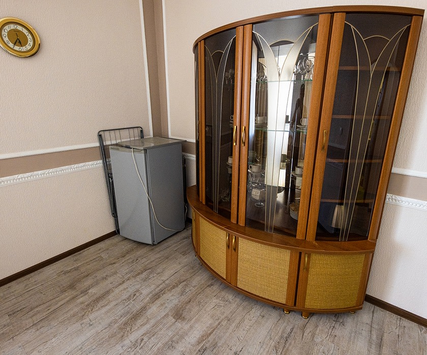 Люкс 2-комнатный 2-местный 1 корпус в Здоровье - шкаф