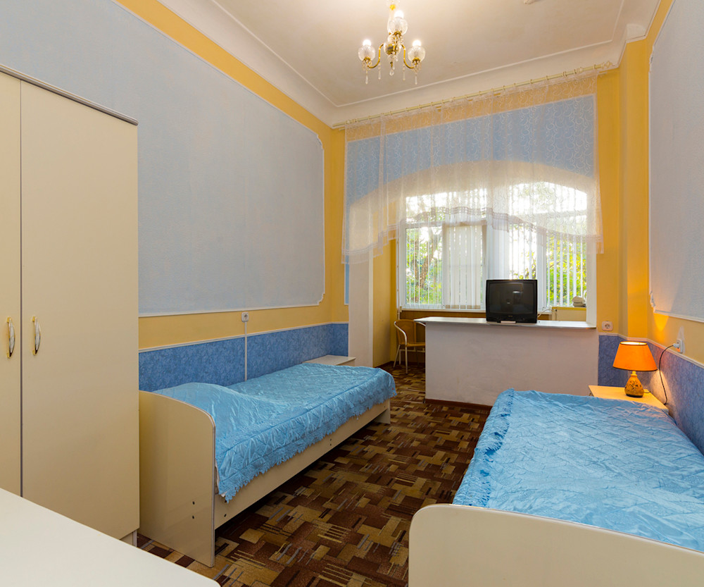 Двухместный однокомнатный 2 категории в санатории Здоровье 