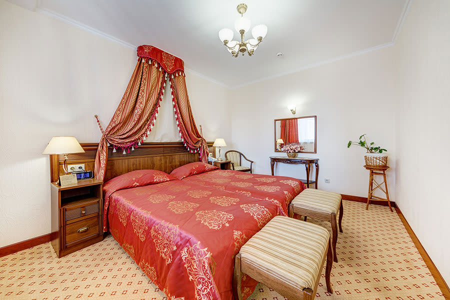 Номер Люкс в пансионате Урал