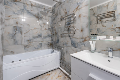 Полулюкс 2-х местный 2-комнатный в санатории Шексна - ванная комната