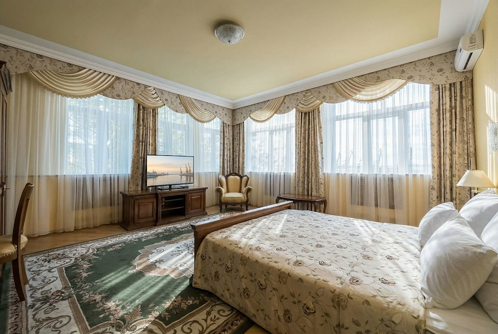 Пятикомнатный в санатории Луч