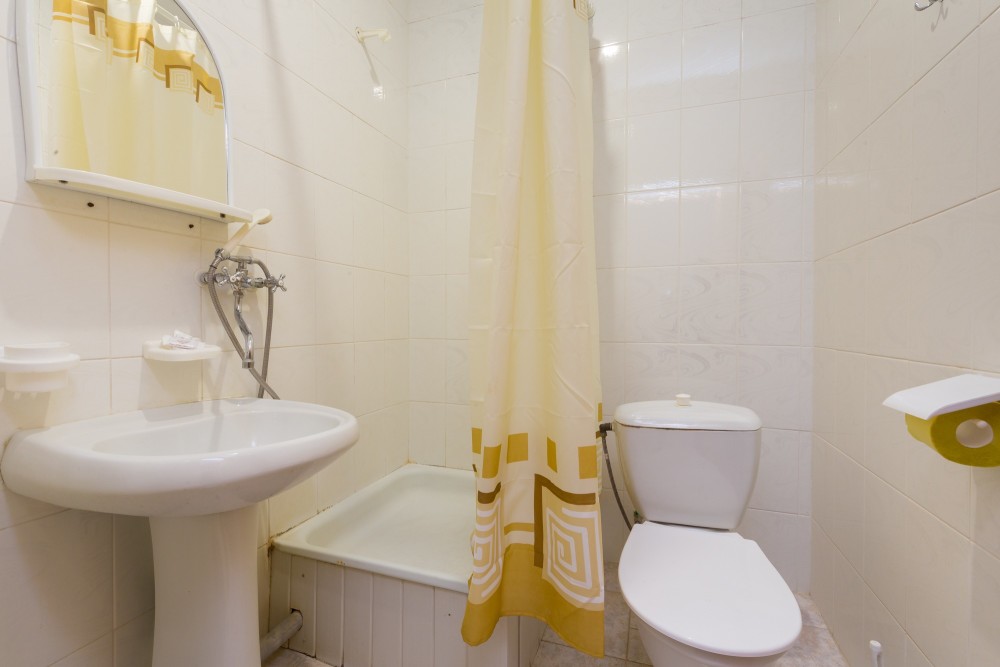 Санаторий Москва Кисловодск - двухместный стандарт 1 категории, ванная комната