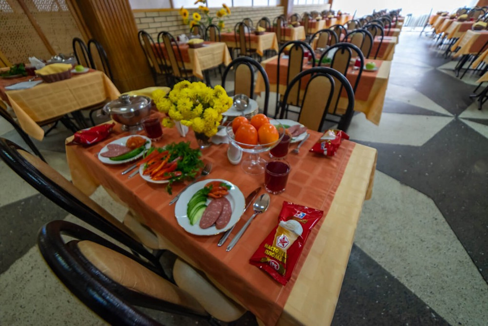 Ресторан лесная поляна город ставрополь. Истринский район пансионат лесная поляна. Парк-кафе «лесная поляна» в калуге. Лесная поляна калуга кафе. Лесная поляна пятигорск.