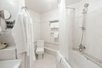 Номер Апартаменты в санатории Славяновский Исток - ванная комната
