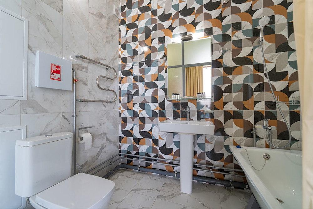 Стандарт COMFORT 2-х местный 1-но комнатный в санатории Шексна - ванная комната