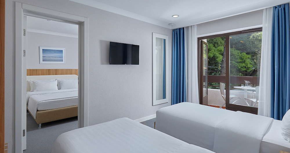 Номер Family standart promo в отеле Alean Family Sputnik