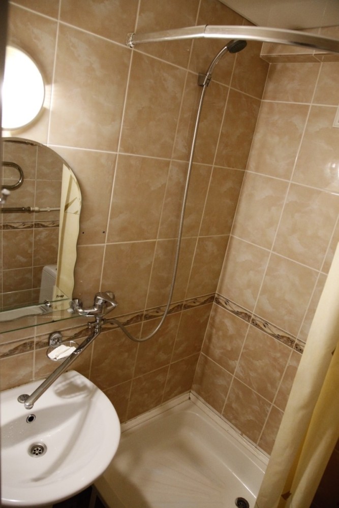 Санаторий Москва Кисловодск - двухместный стандарт первой категории, ванная комната