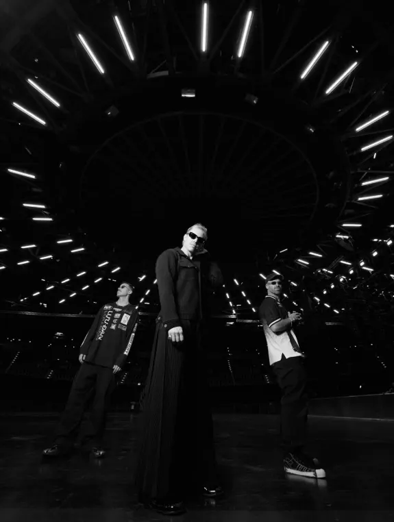 thumbnail of RÜFÜS DU SOL 2026 Tour Dates & Tickets: Why Their Shows Are a True Escape 