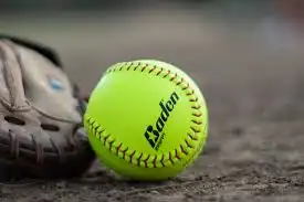 thumbnail of Softball Positions: Complete Guide to All 9 Positions & Numbers
