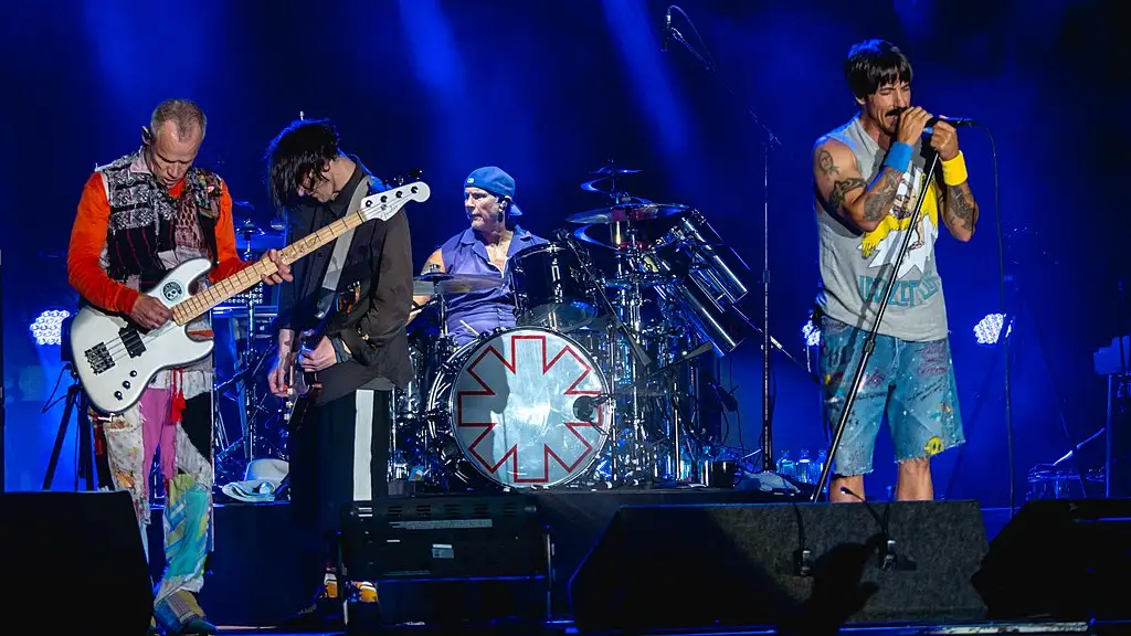Red Hot Chili Peppers at Ohana2019-296 (49679352827) by Raph_PH CC BY 2.0 Deed