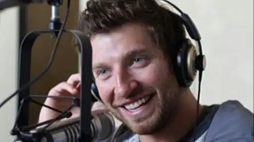 thumbnail of Brett Eldredge Tour 2024: Dates, Venues, and What to Expect