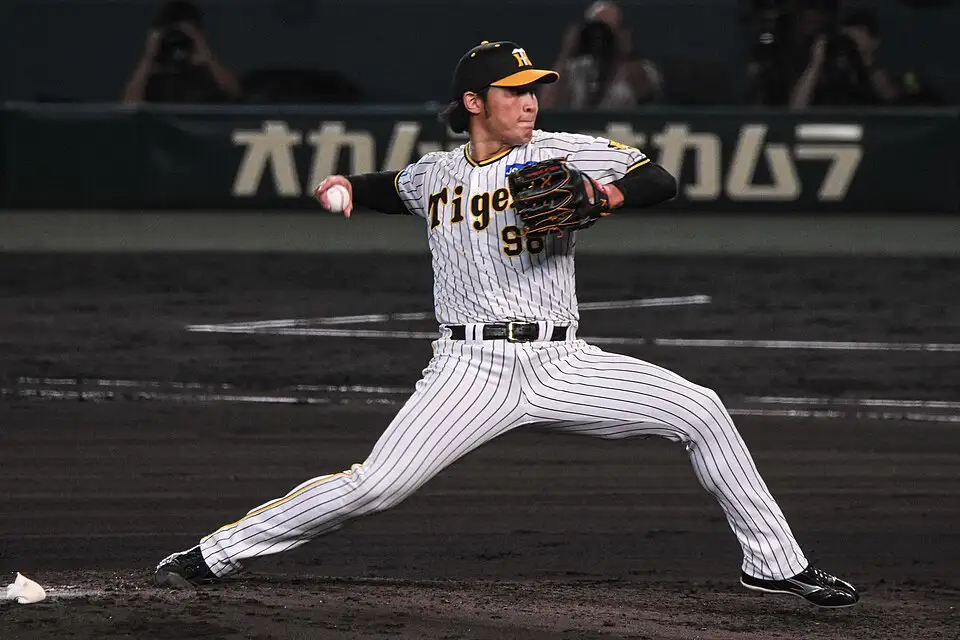 thumbnail of Japan Baseball Innings Explained: The Standard 9-Inning Format