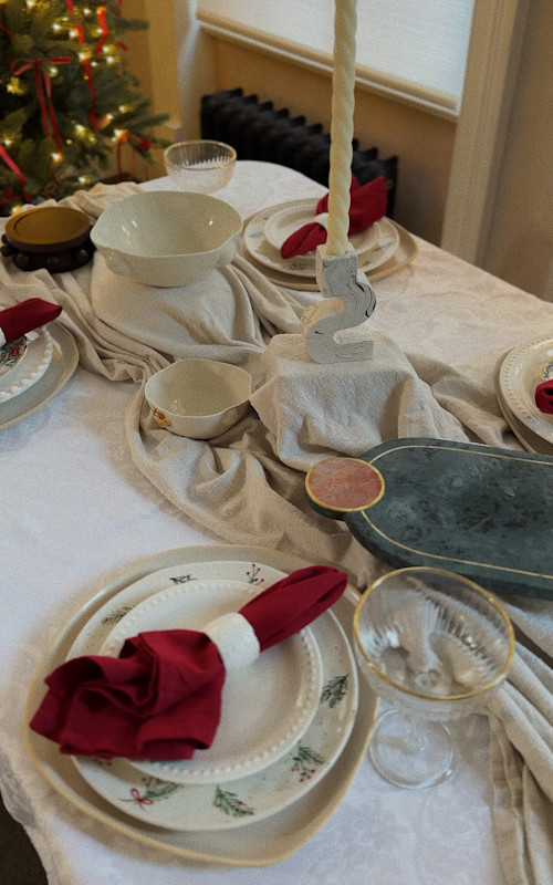 Beatrice's Timeless Festive Decor Pieces