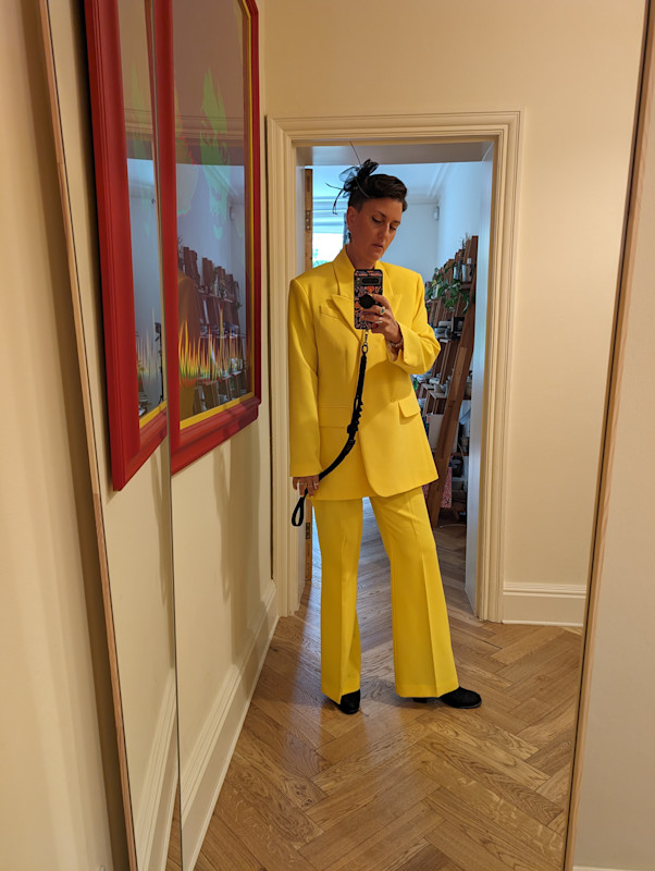 Sunshine Suiting