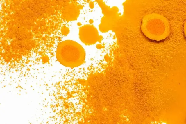 7 beneficii ale turmericului pentru piele