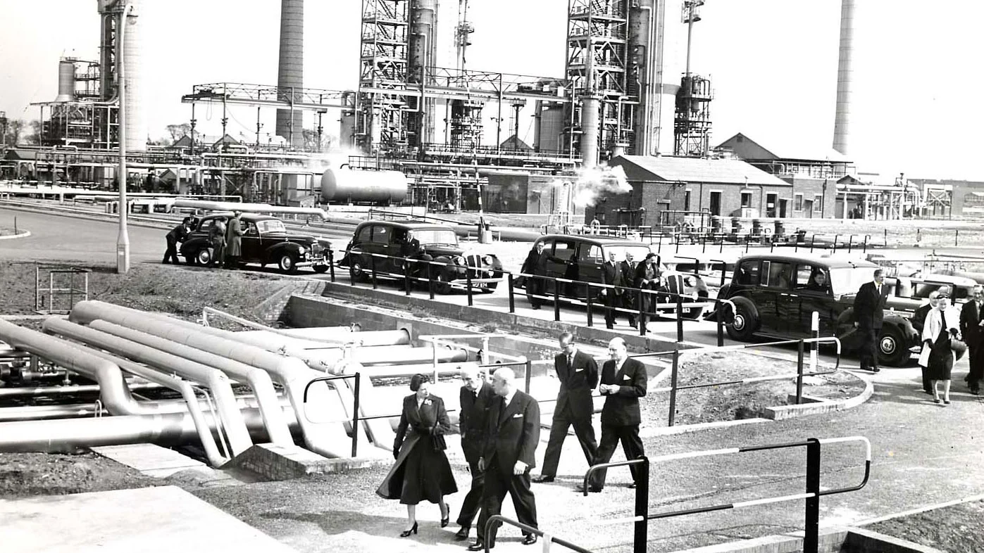 The Queen and the Duke of Edinburgh tour bp’s refinery in Kent, 1955