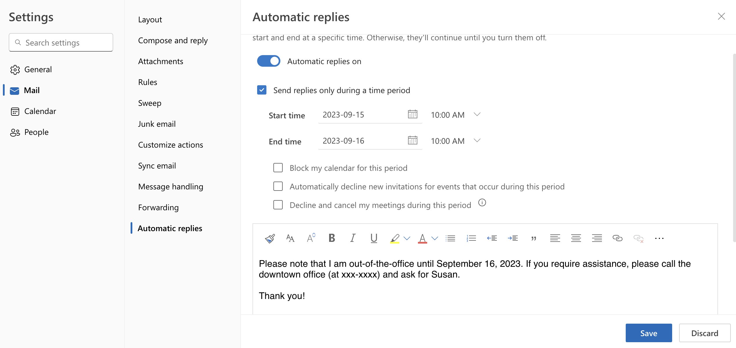 Screenshot of the option to specify different replies for email senders that are internal and external to your organization. You can do so by clicking the “Send replies outside your organization” box.