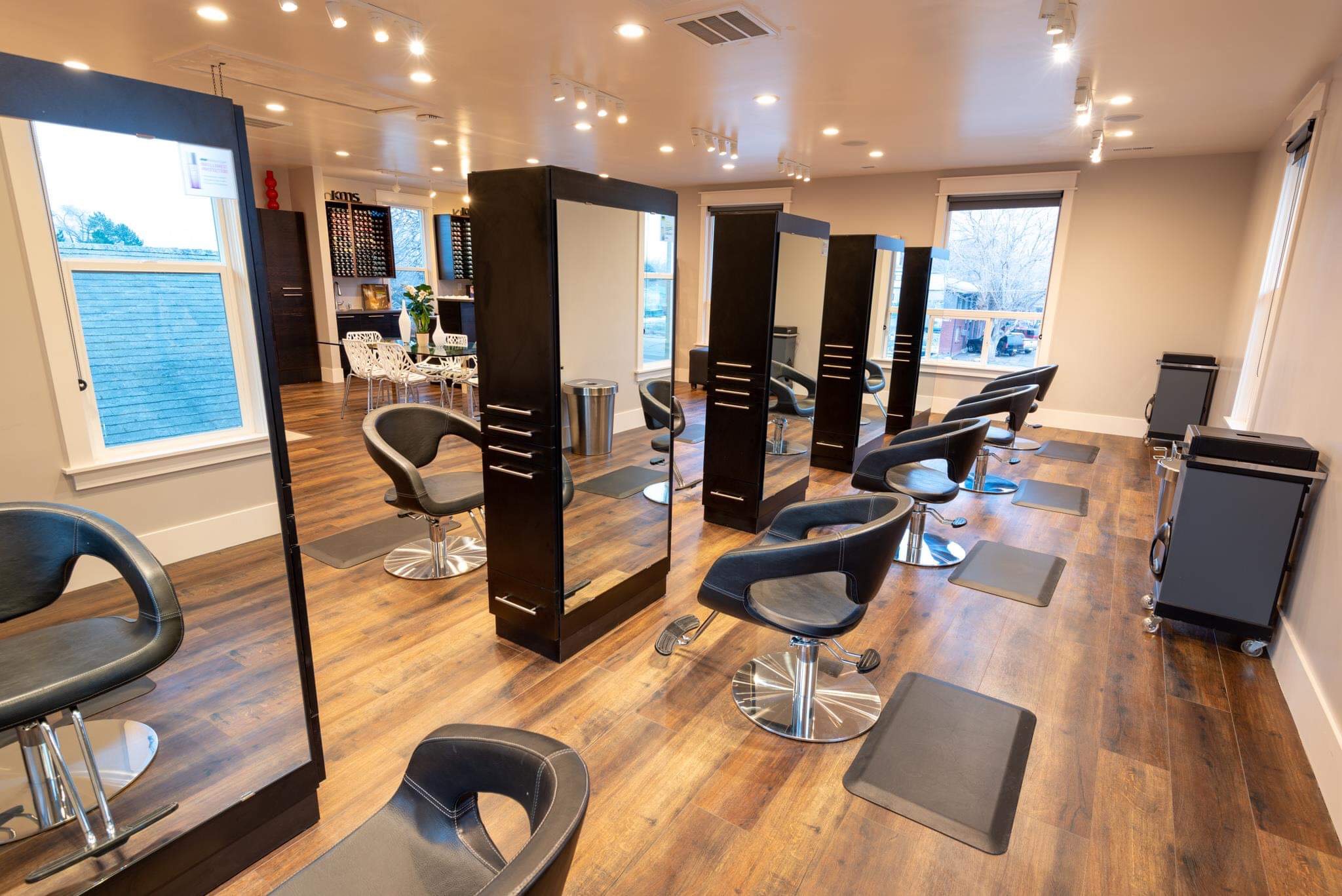 B Space Salon | B Space Salon