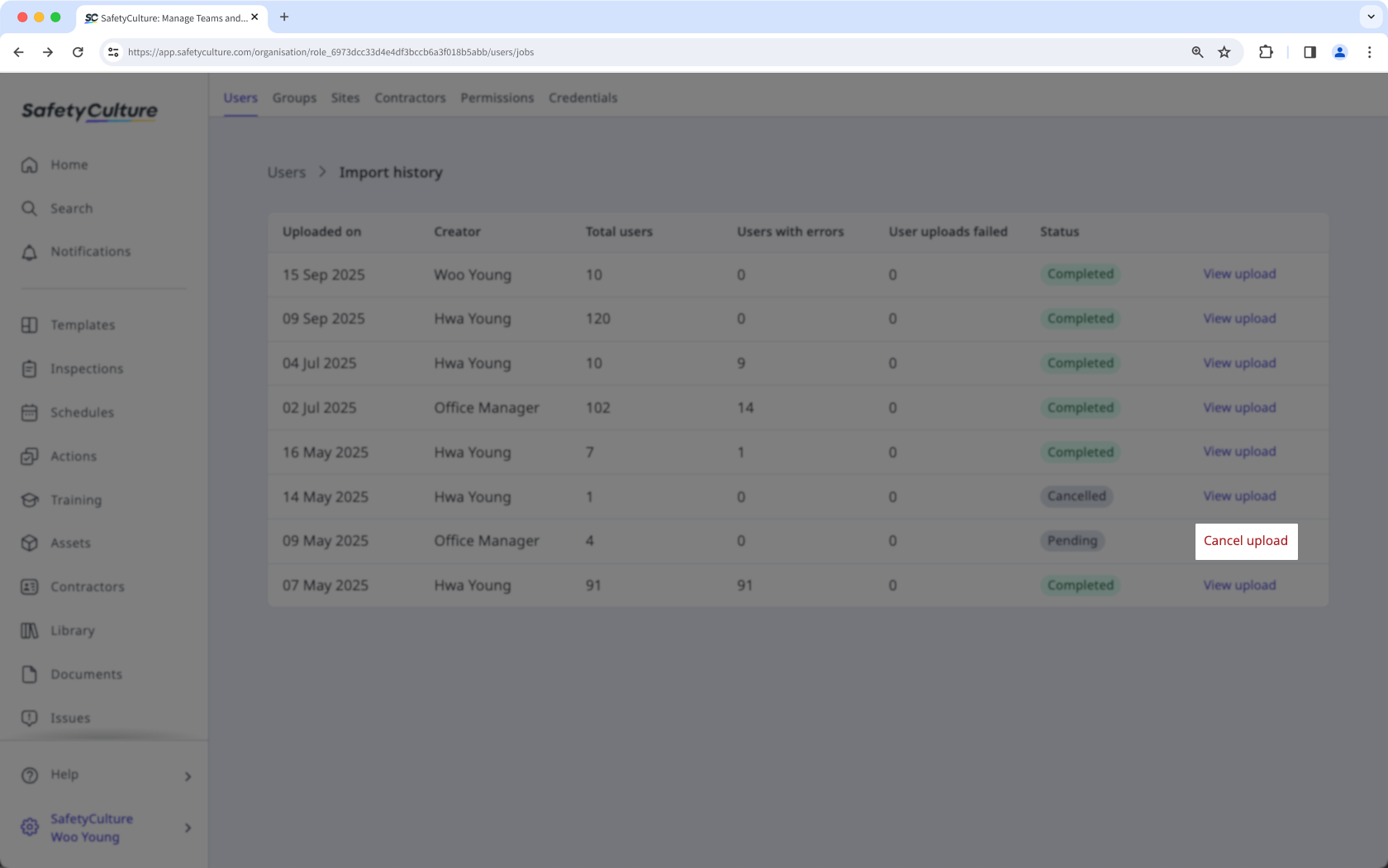 Cancelar las subidas en masa de archivos CSV o Excel en curso para añadir nuevos usuarios o actualizar usuarios existentes a través de la aplicación web.