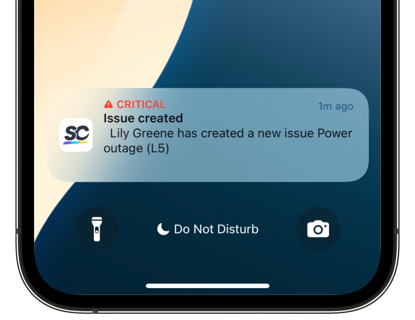 Une notification d'alerte critique pour les problèmes, comme indiqué sur l'application mobile.