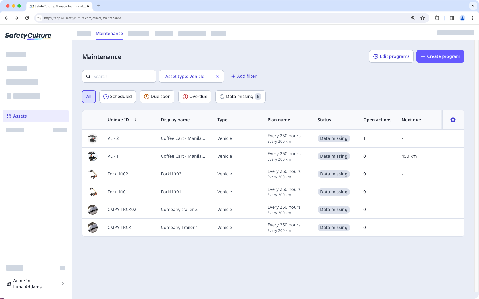 Vea planes de mantenimiento de activos a través de la aplicación web.