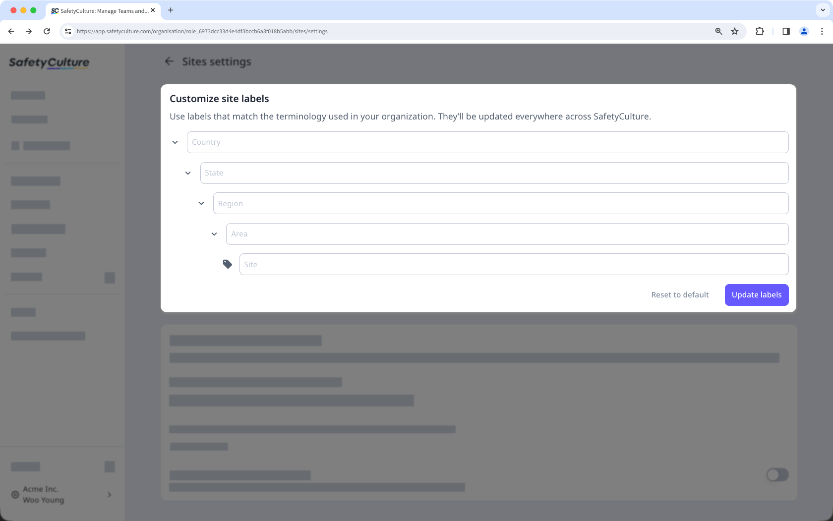 Personalizar las etiquetas de sitios de su organización a través de la aplicación web.