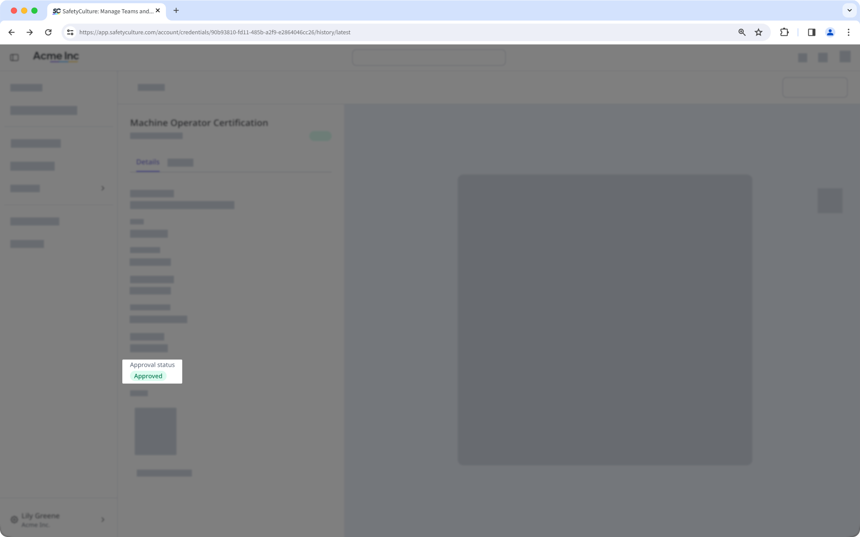 La page de détails des habilitations avec son « Statut d'approbation » visible.