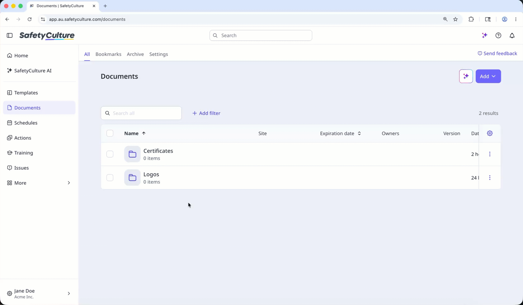 Añada un archivo en Documentos a través de la aplicación web.