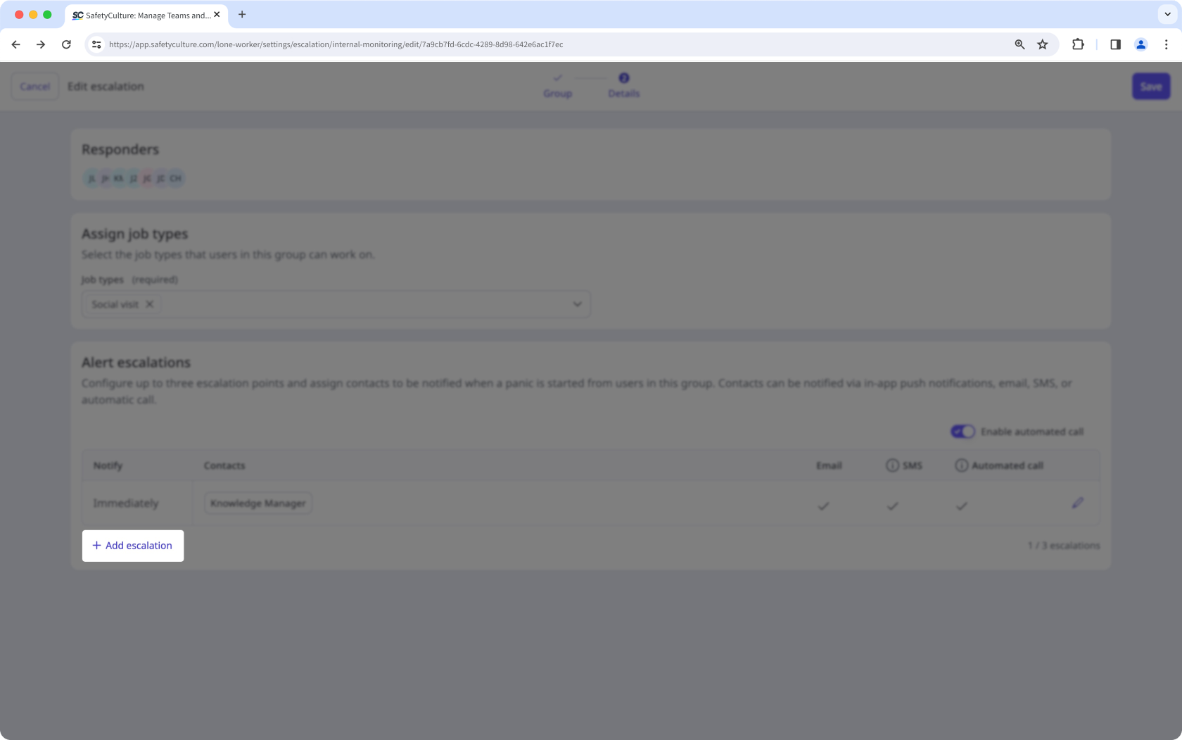 Mithilfe der Web-App eine Eskalation zu den Warnungseskalationseinstellungen einer Gruppe hinzufügen.