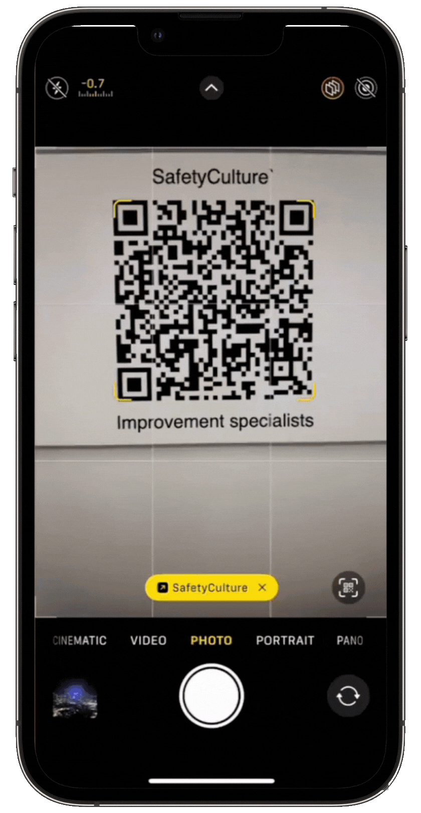 Scan file and folder QR code via the mobile app