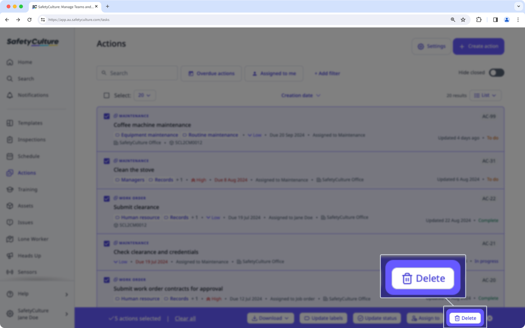 Suppression groupée d'actions à partir de l'application Web.