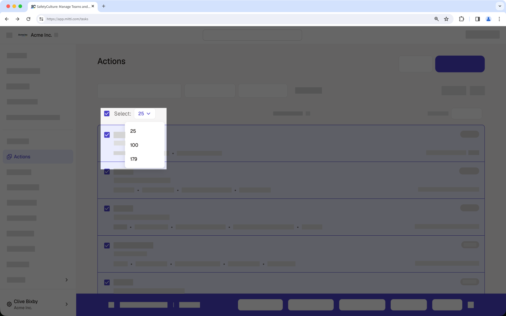 Sélectionnez toutes les actions en cochant la case en haut à gauche de la liste, puis cliquez sur le menu déroulant et sélectionnez le nombre maximum. Vous pouvez également télécharger des actions spécifiques en cochant leurs cases.