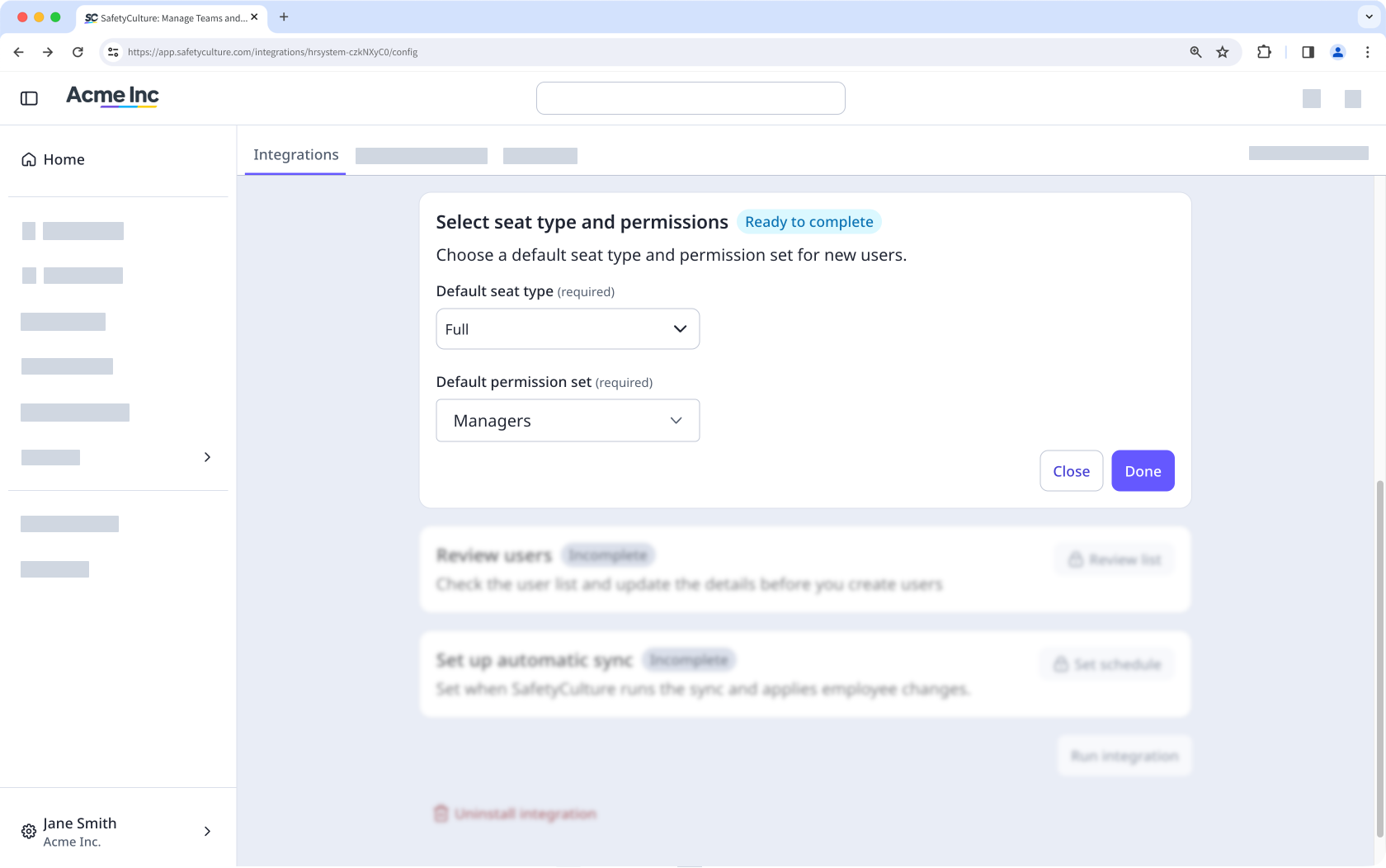 La page de configuration de l'intégration RH affiche des champs permettant de sélectionner le type de licence par défaut et les ensembles d'autorisations pour les nouveaux utilisateurs à importer dans SafetyCulture.