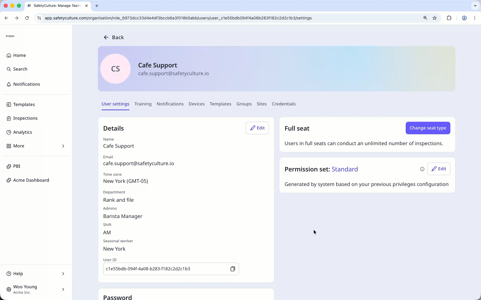 Cliquez sur chaque onglet dans le profil d'un utilisateur pour modifier ses informations selon les besoins.