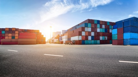 Container storage | Omida Logistics