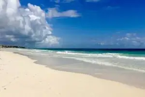 Beach-Tulum-300x200.jpg