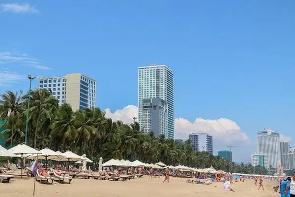 Nha-Trang’s-beach-and-amenities-draw-visitors-year-round.jpg