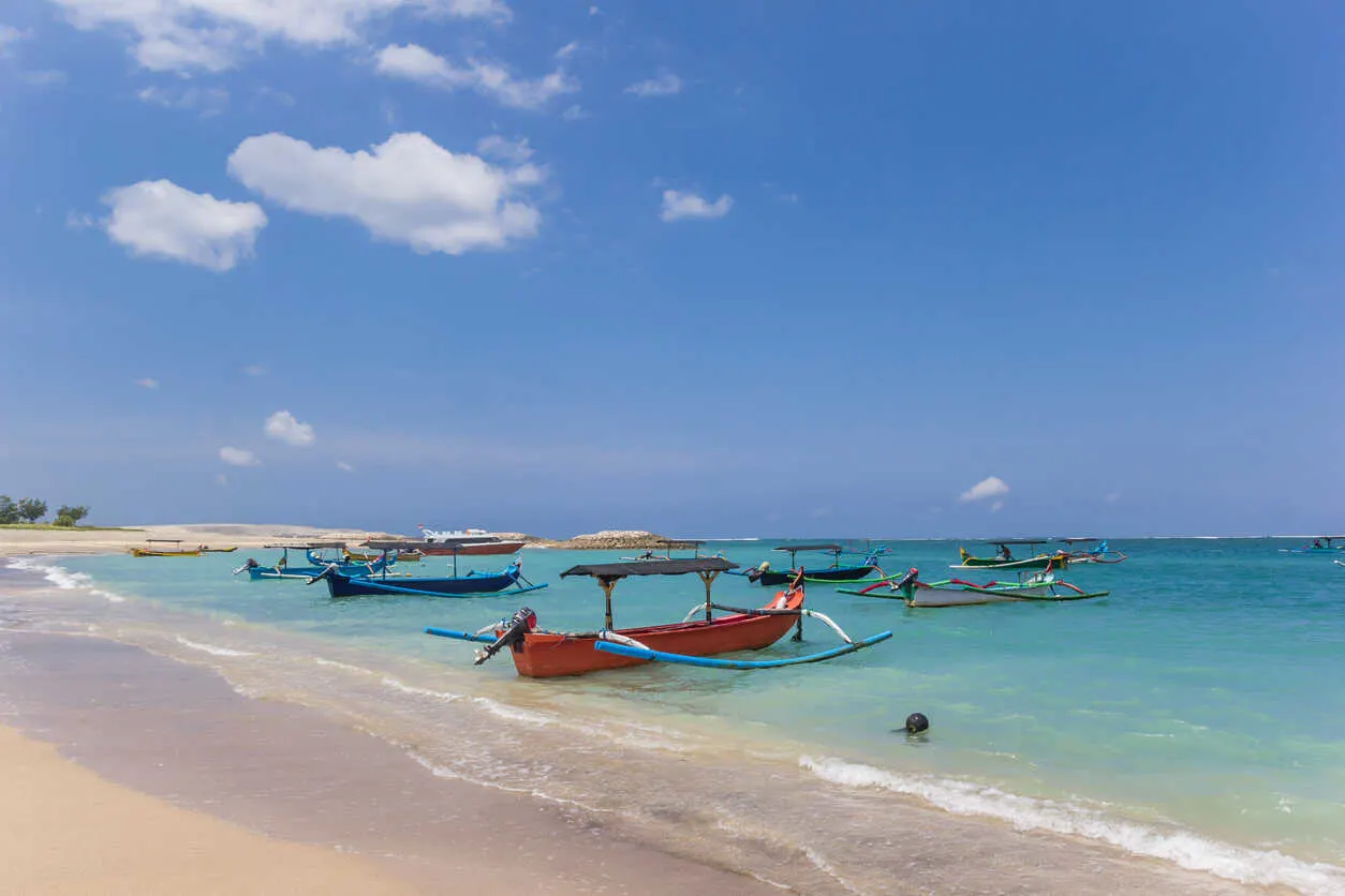 From sunrise beach walks to vibrant cafes, Bali offers endless ways to enjoy daily life.