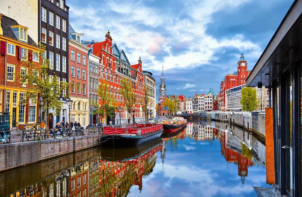 DAFT visa offers Americans a unique path to Dutch residency.