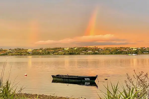 Portugal’s Silver Coast has exceeded all my expectation. Its beaches are pristine, there’s a treasury of stunning historic towns and fishing villages to explore, I’m spoiled for great seafood…golf…entertainment. And the people here are friendly and easy 