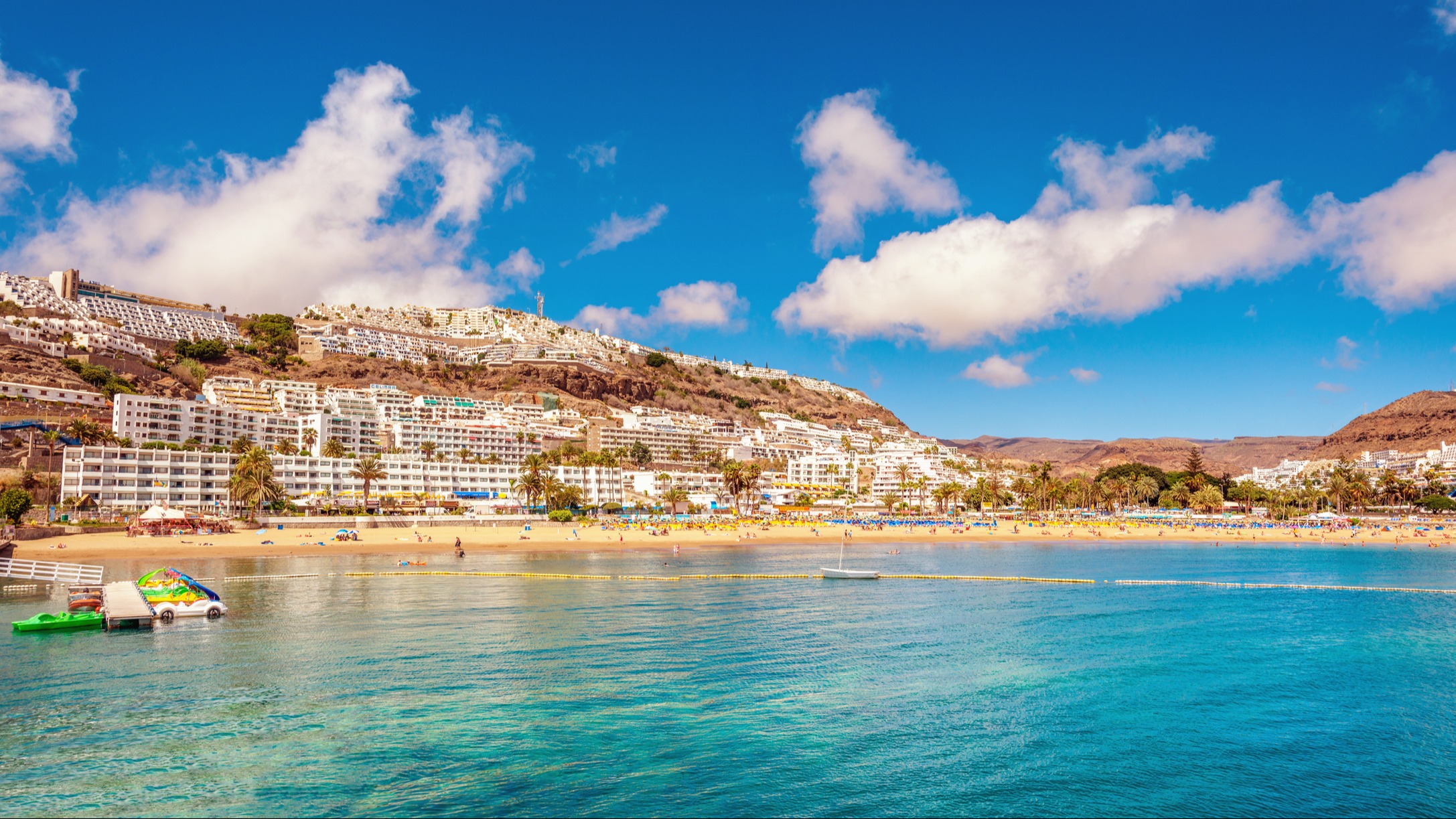 Infographic Tenerife Vs Gran Canaria Comparison of 2 Canary Islands