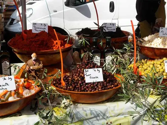 french-markets-olives.jpg