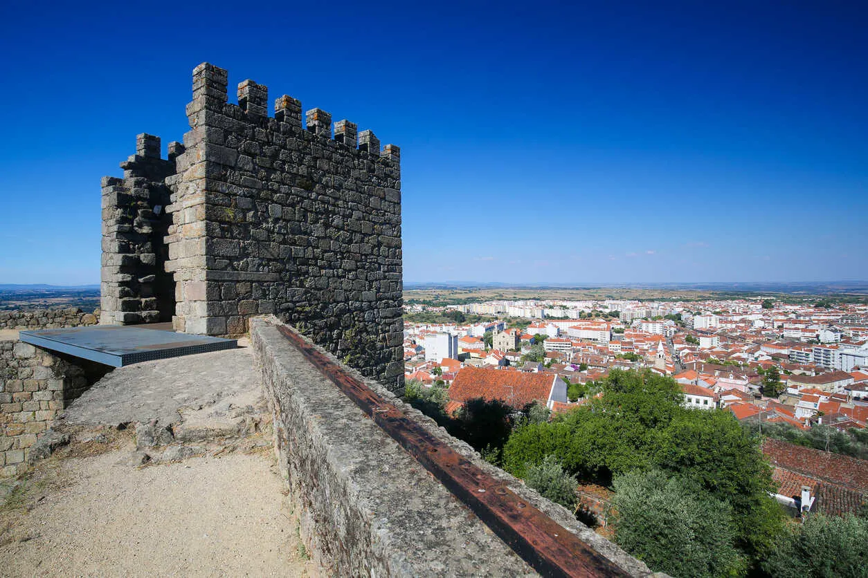 Historic streets and gardens shape life in Castelo Branco.