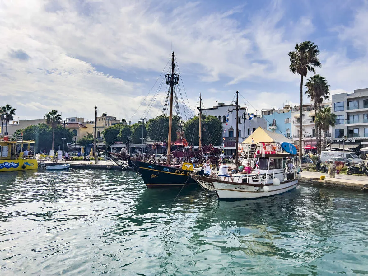 Experience the lively water sports scene, perfect for ocean lovers.