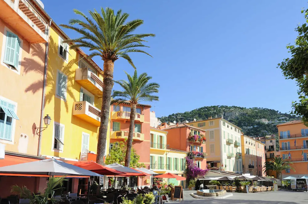An idyllic French Riviera base for digital nomads and retirees—with a ready-made expat community.