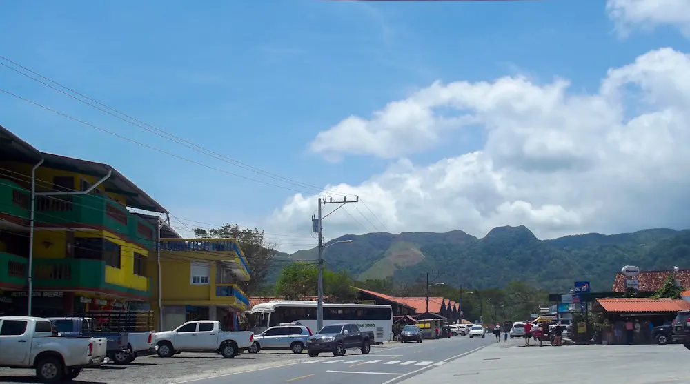 Colorful buildings and quiet streets in the heart of El Valle de Antón.
