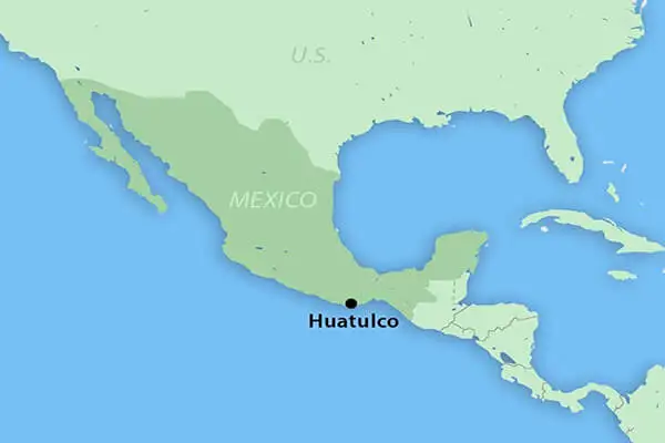 Huatulco is located on the Pacific coast in the Mexican state of Oaxaca.