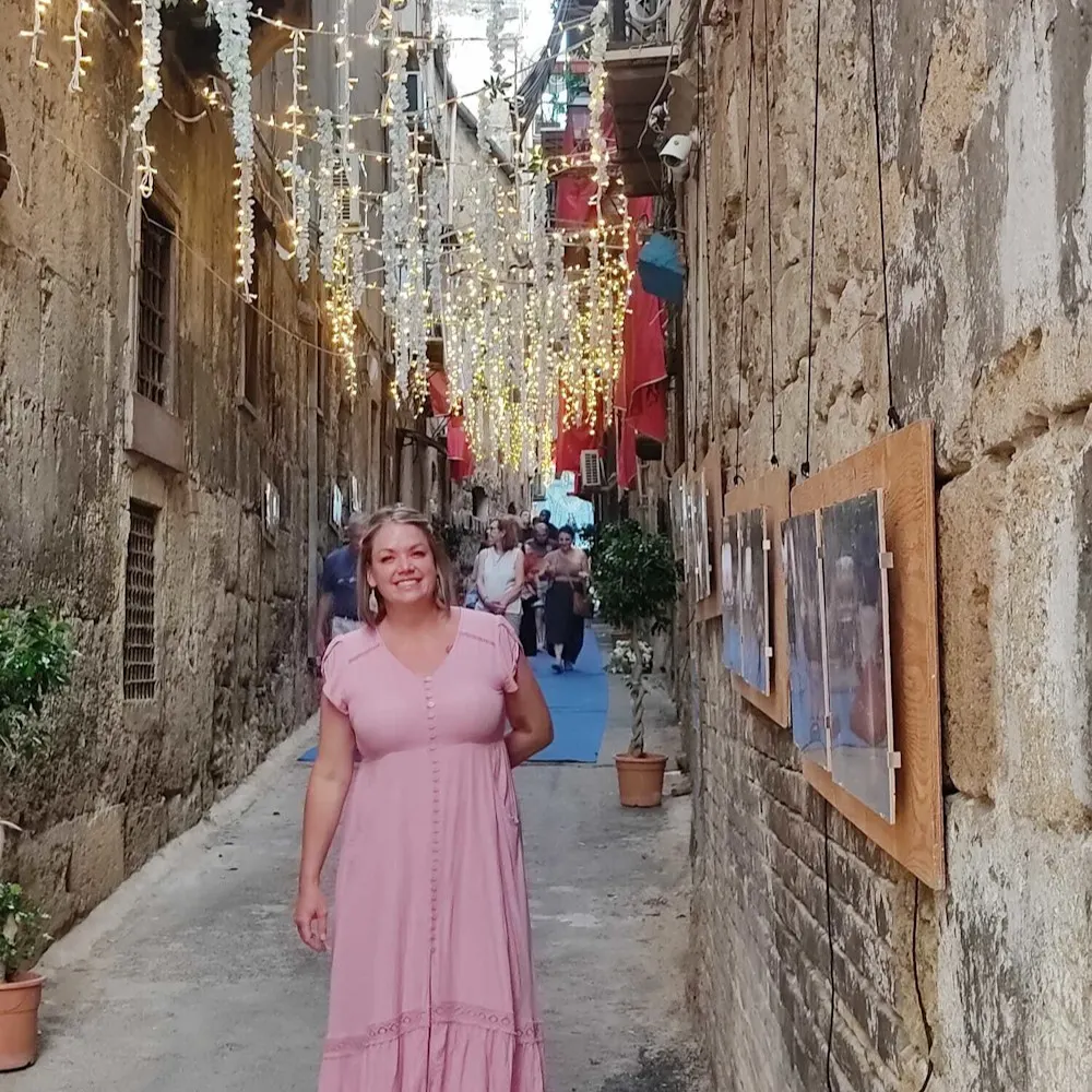 Keri Venuti started a new life in romantic Sicily at the age of 43.
